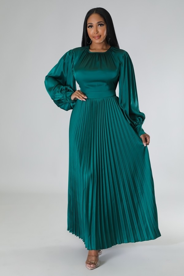 Mila Royalty Dress (Green)