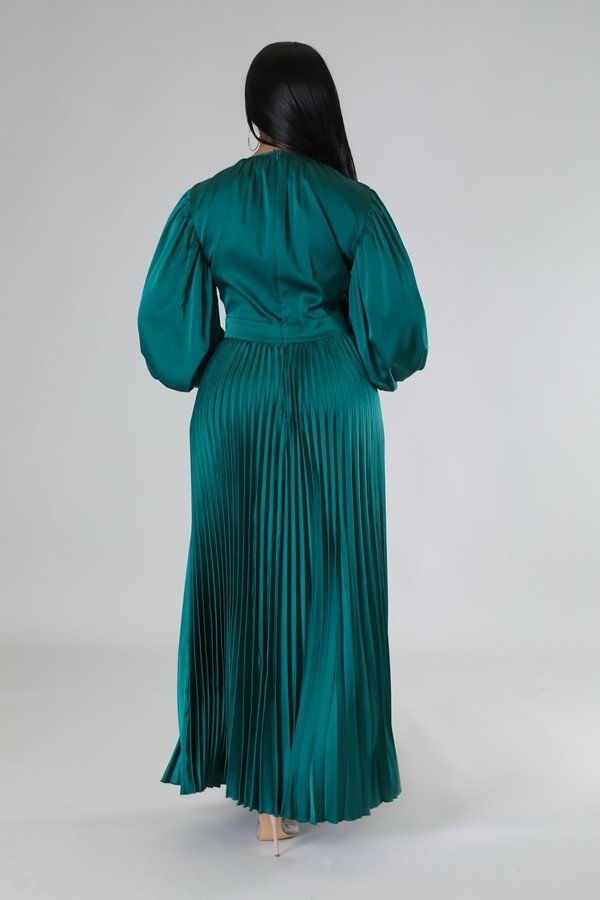 Mila Royalty Dress (Green)