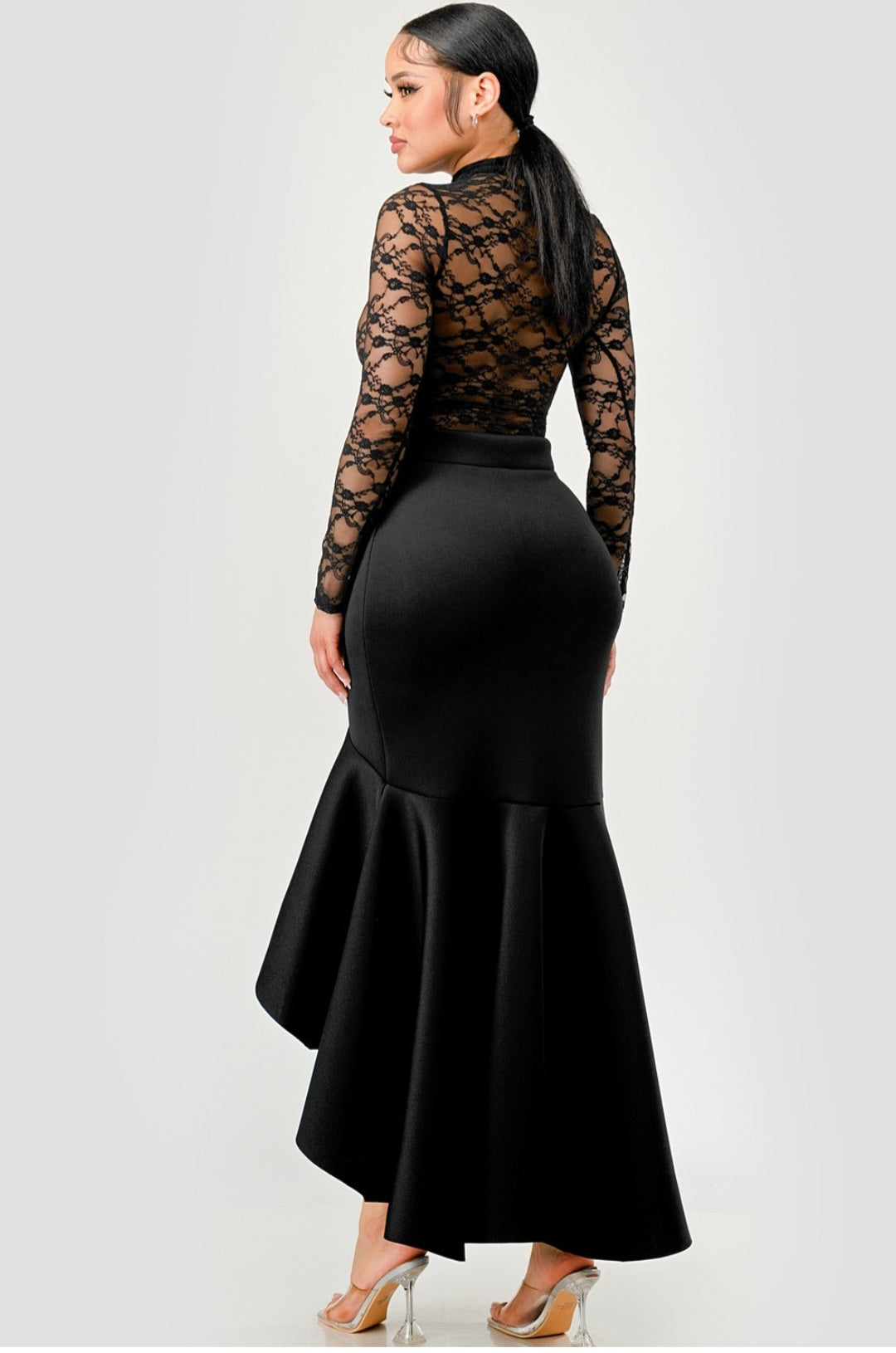 Vivia Skirt (Black)