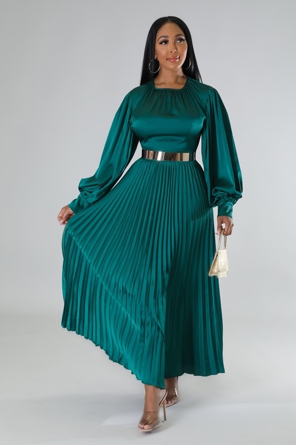 Mila Royalty Dress (Green)